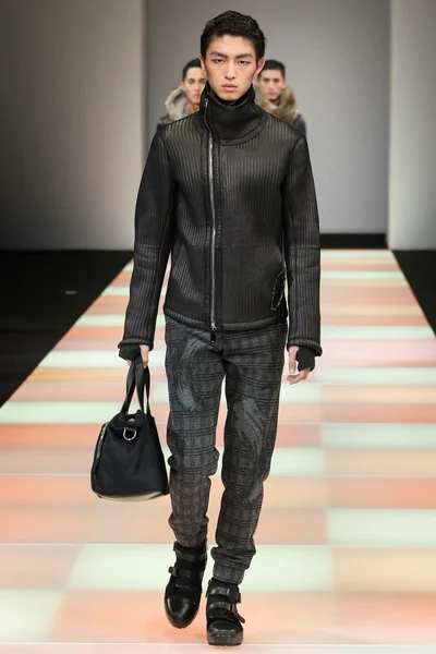 Look 39